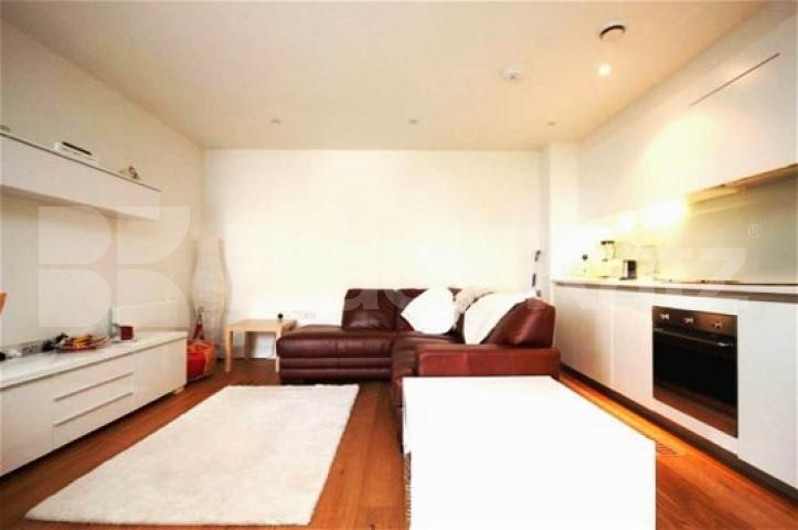 			PRIVATE SECURE DEVELOPMENT!, 1 Bedroom, 1 bath, 1 reception Flat			 Tiltman place (Formally Hornsey road baths), Holloway / Finsbury park